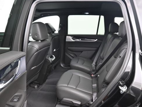 New 2025 Cadillac XT6 Premium Luxury w/ LPO, Floor Liner Package image 10