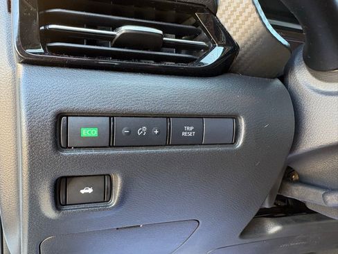 Used 2024 Nissan Sentra SR image 20