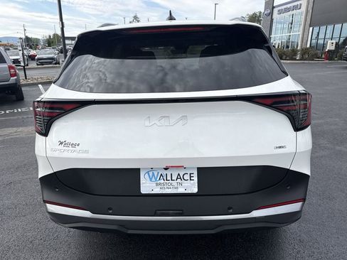 New 2026 Kia Sportage EX AWD/4WD image 5