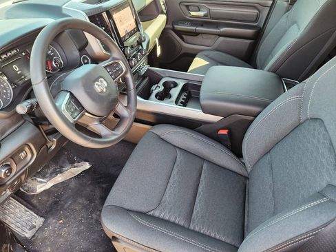 New 2026 RAM 1500 Express image 9