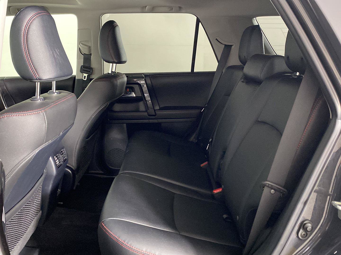 Used 2024 Toyota 4Runner TRD Off-Road Premium w/ Moonroof Package AWD/4WD image 26