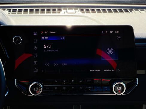 Used 2026 Chevrolet Colorado Z71 image 10