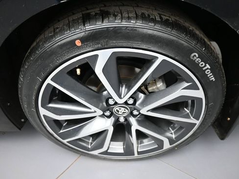 Certified 2022 Toyota Corolla SE w/ SE Premium Package image 15