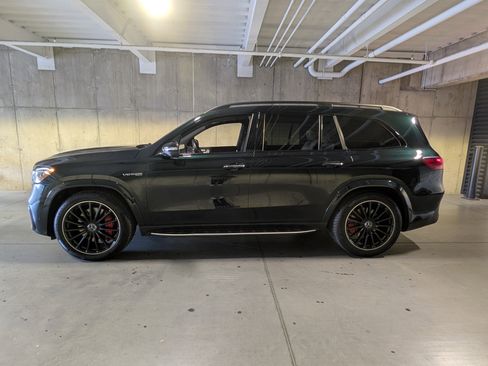 Used 2024 Mercedes-Benz GLS 63 AMG 4MATIC image 2