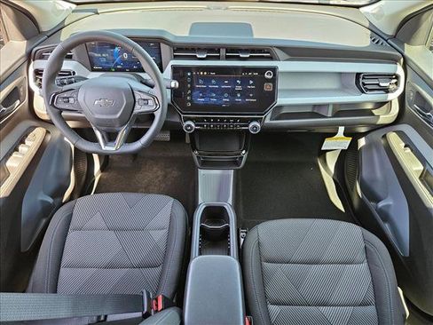 New 2027 Chevrolet Bolt LT w/ Comfort Package FWD image 14