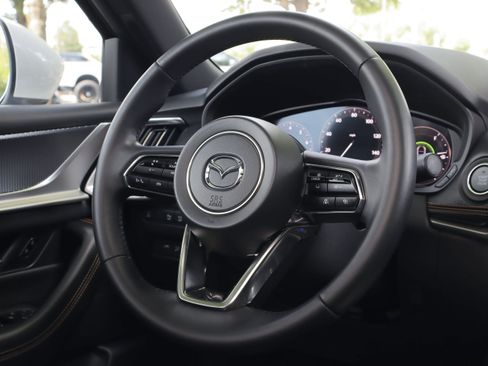 Used 2025 MAZDA CX-90 3.3 Turbo S w/ Premium Package AWD/4WD image 19