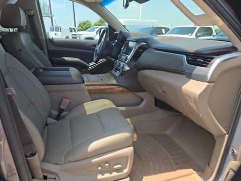 Used 2017 Chevrolet Tahoe Premier RWD image 24