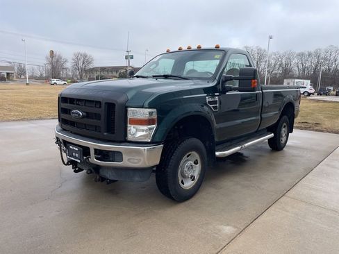 Used 2010 Ford F350 XL image 2