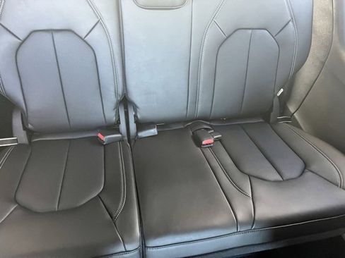 New 2026 Chrysler Voyager LX image 21