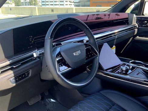 New 2026 Cadillac Escalade IQL Luxury image 9