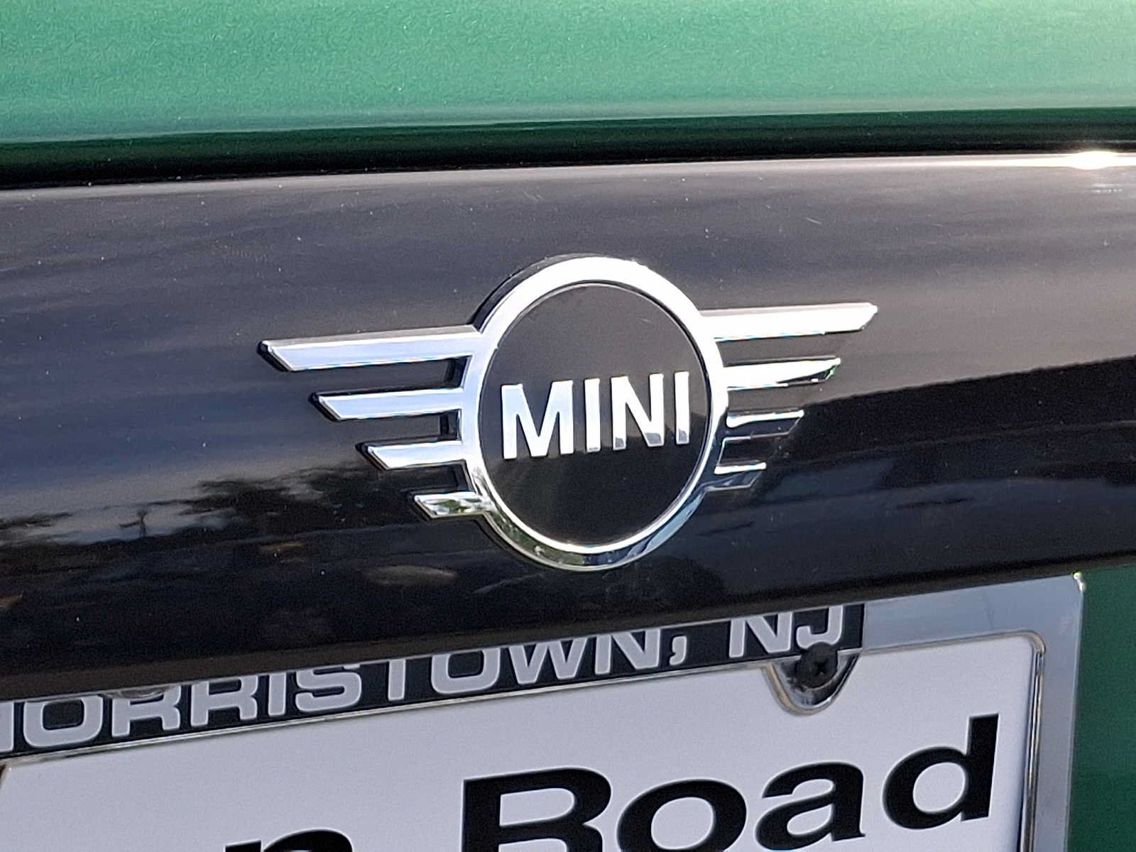 Used 2024 MINI Cooper 4-Door Hardtop FWD image 29