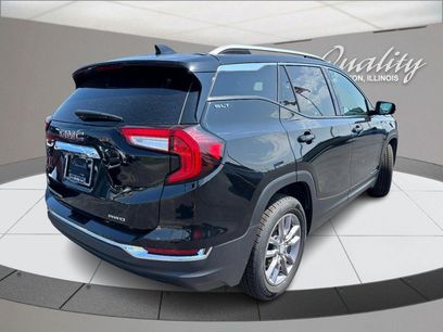 Used 2024 GMC Terrain SLT