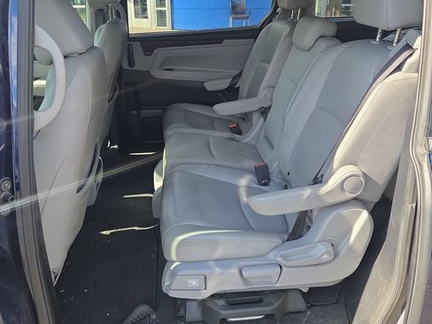 Used 2019 Honda Odyssey EX-L image 11