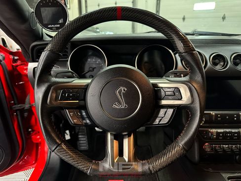 Used 2016 Ford Mustang Shelby GT350 w/ Track Package image 25