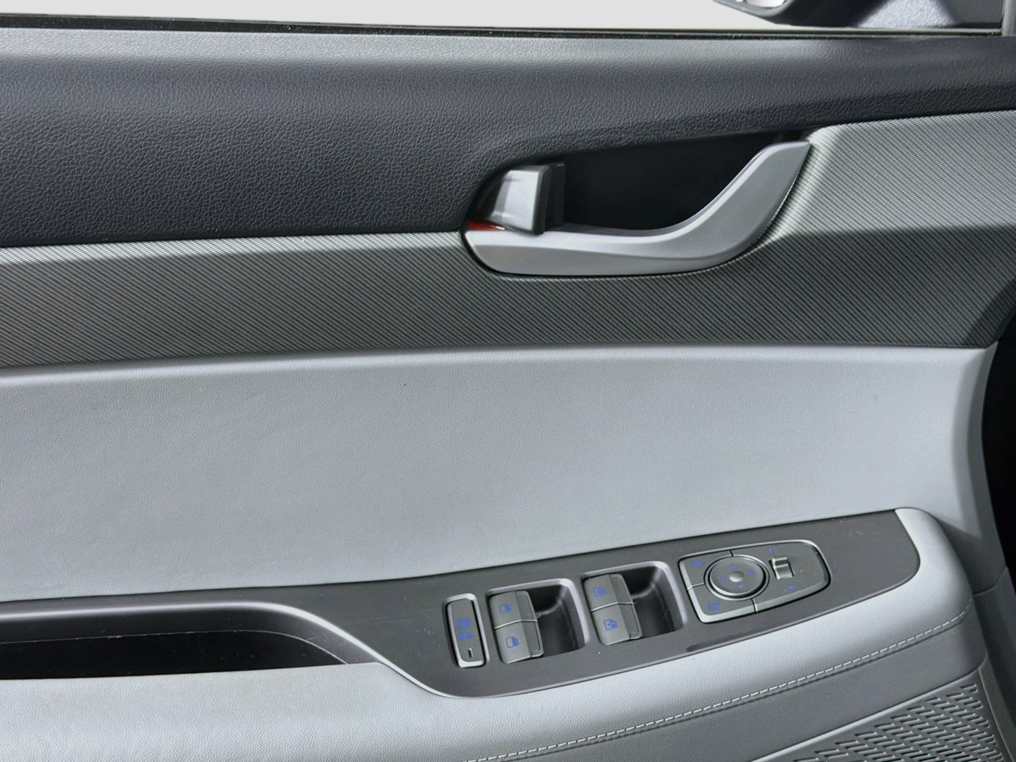 Used 2025 Hyundai Palisade SEL FWD image 15