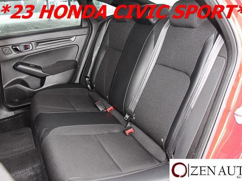 Used 2023 Honda Civic Sport image 32