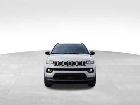 New 2026 Jeep Compass Limited w/ Sun, Sound & Navigation Group AWD/4WD image 7