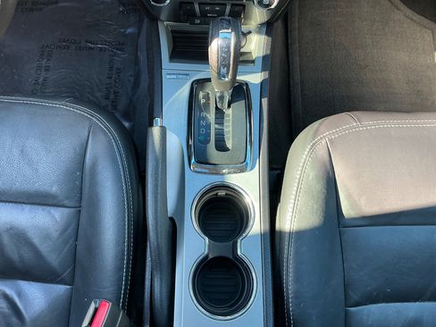 Used 2011 Ford Fusion SEL w/ 302A Rapid Spec Order Code image 19