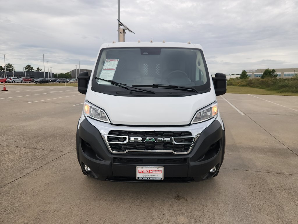 Used 2025 RAM ProMaster 2500 w/ U-Haul Equipment Group FWD image 11