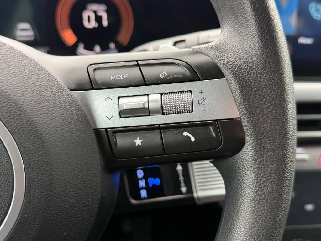 Used 2025 Hyundai Sonata SEL FWD image 37
