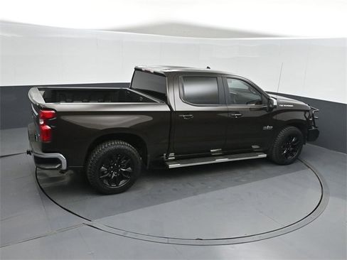 Used 2019 Chevrolet Silverado 1500 LT w/ Texas Edition image 30