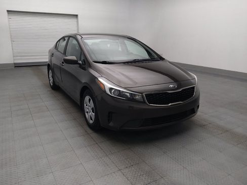 Used 2017 Kia Forte LX FWD image 13