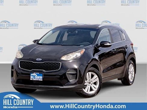 Used 2018 Kia Sportage LX w/ LX Technology Package FWD image 1