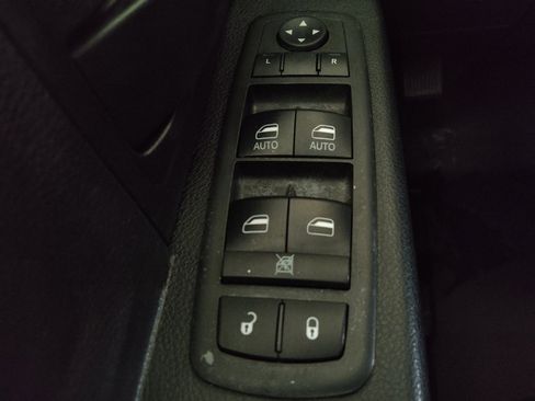 Used 2017 RAM 1500 Tradesman w/ Popular Equipment Group image 27