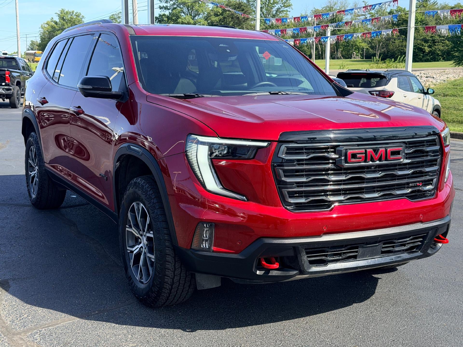 Used 2024 GMC Acadia AT4 w/ Super Cruise Package AWD/4WD image 3
