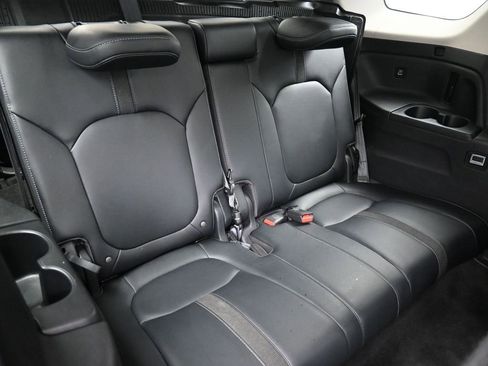 Used 2023 Honda Pilot EX-L image 24