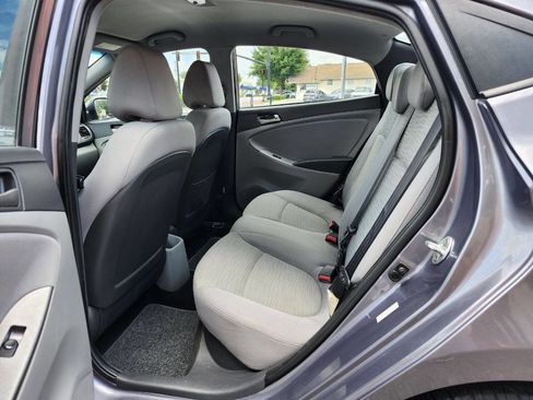Used 2016 Hyundai Accent SE FWD image 5