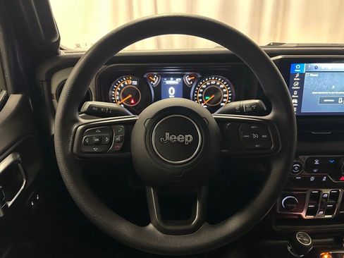 New 2026 Jeep Gladiator Sport image 8