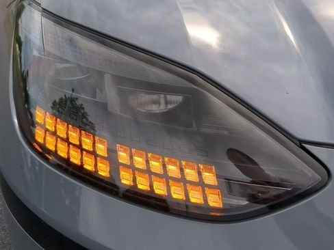 Used 2023 Hyundai Ioniq 6 SEL RWD image 9
