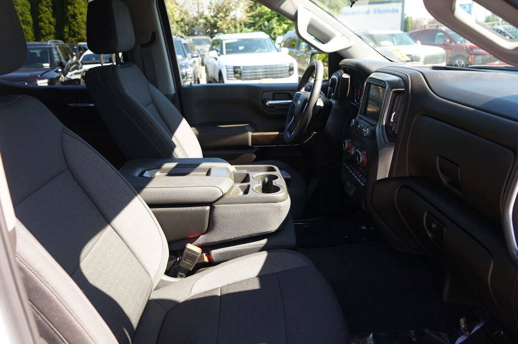 Used 2022 Chevrolet Silverado 1500 LT AWD/4WD image 28
