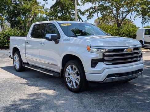 Used 2022 Chevrolet Silverado 1500 High Country w/ High Country Premium Package AWD/4WD image 1
