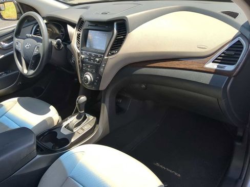 Used 2018 Hyundai Santa Fe Sport w/ 2.4L Value Package 02 FWD image 27