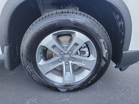 Used 2026 Honda Pilot EX-L image 6