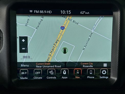 Used 2023 Jeep Wrangler Sahara w/ Cold Weather Group image 21