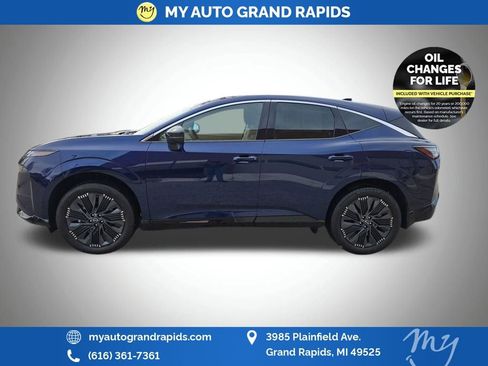 Used 2025 Nissan Murano Platinum w/ Cargo Package image 4