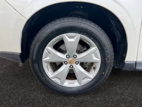Used 2016 Subaru Forester 2.5i Premium w/ Popular Package #2 image 14