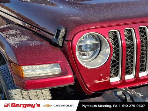 Used 2021 Jeep Wrangler Unlimited Sahara w/ Cold Weather Group image 11