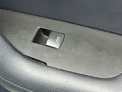 Used 2022 Chevrolet Blazer LT w/ Redline Edition image 23