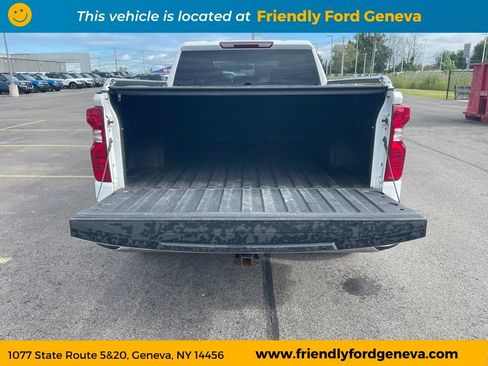 Used 2022 Chevrolet Silverado 1500 LT w/ Bed Protection Package AWD/4WD image 11