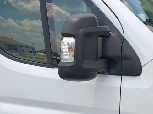 New 2026 RAM ProMaster 2500 w/ Premium Convenience Group FWD image 10