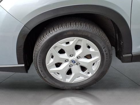 Used 2021 Subaru Forester AWD/4WD image 24