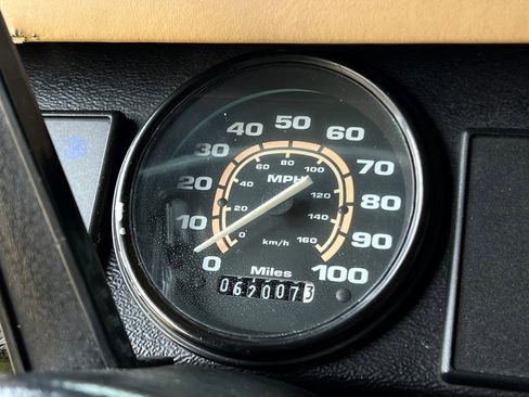 Used 1999 HUMMER H1 4-Door Open Top image 21