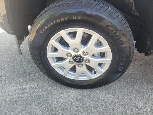 Certified 2025 Toyota Tacoma SR5 RWD image 34