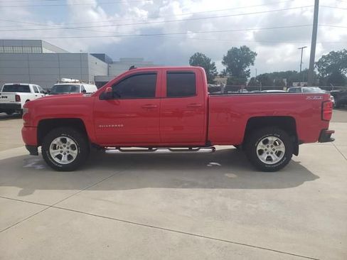 Used 2017 Chevrolet Silverado 1500 LT w/ All Star Edition AWD/4WD image 8