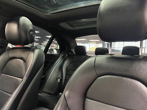 Used 2016 Mercedes-Benz C 300 Luxury image 23