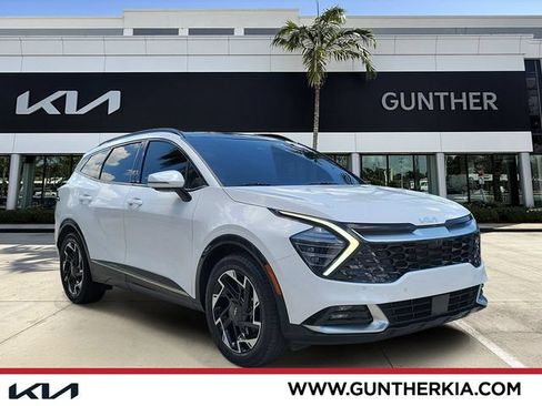 Certified 2024 Kia Sportage SX FWD image 1